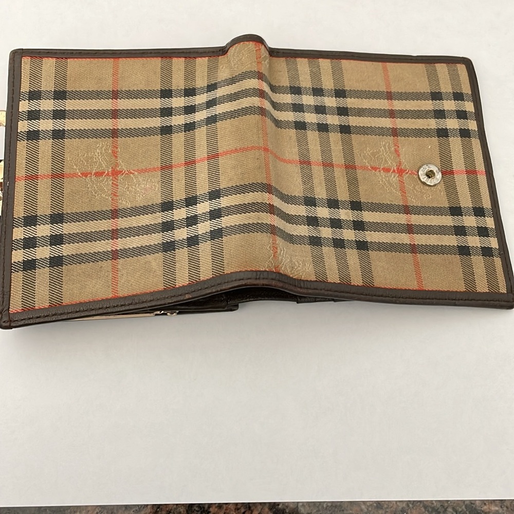 Burberry Compact Wallet - Picture 2 of 13